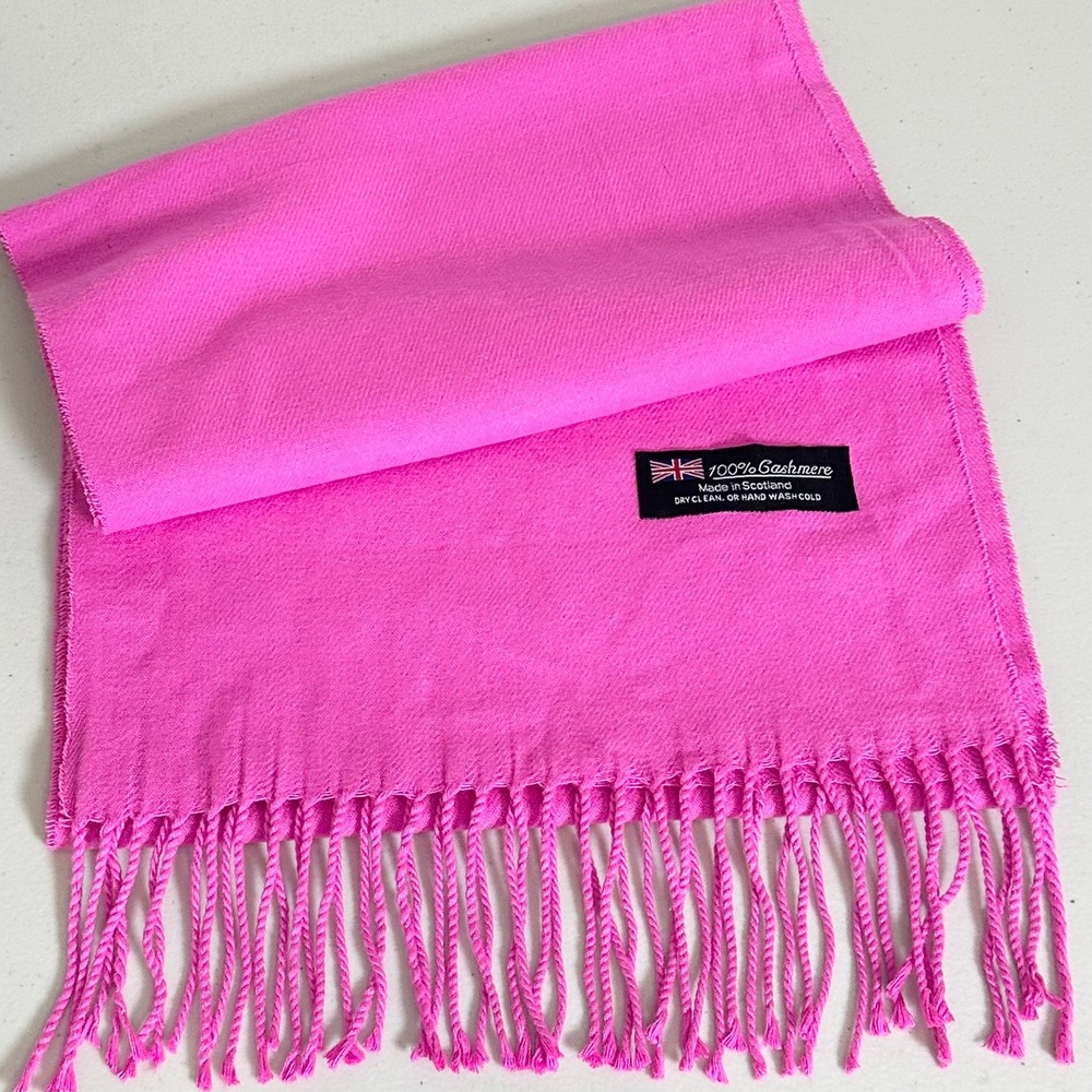 100% Cashmere Scarf Hot Pink Pashmina Shawl Wrap Stole Made in Scotland 72 x 12